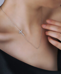 Emmelia_s Cross -Necklace - Side Cross